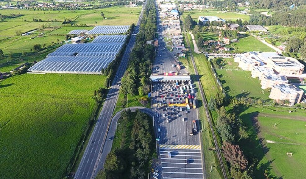 Ampliación de Autopista Norte y Carrera Séptima cada vez más cerca de ser una realidad 4 Ampliación de Autopista Norte y Carrera Séptima cada vez más cerca de ser una realidad El proyecto para ampliar la Autopista Norte y la Carrera Séptima es casi una realidad. Les contamos cómo podría mejorar la movilidad en la zona norte de la capital.