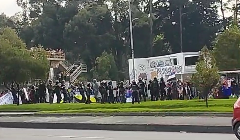 Caos en la movilidad por manifestaciones en la Universidad Nacional Estas son las novedades que hay en el servicio de TransMilenio debido a las manifestaciones que se están presentando.