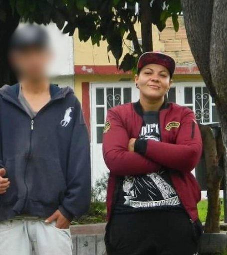 Claman justicia por muerte de Caret en Cundinamarca Un profundo dolor e impotencia sienten hoy los familiares de Caret Hiliana Colina Valbuena (de 33 años), una joven tatuadora que perdió la vida tras ser arrollada por un conductor en el municipio de Madrid (Cundinamarca), el pasado mes de marzo.