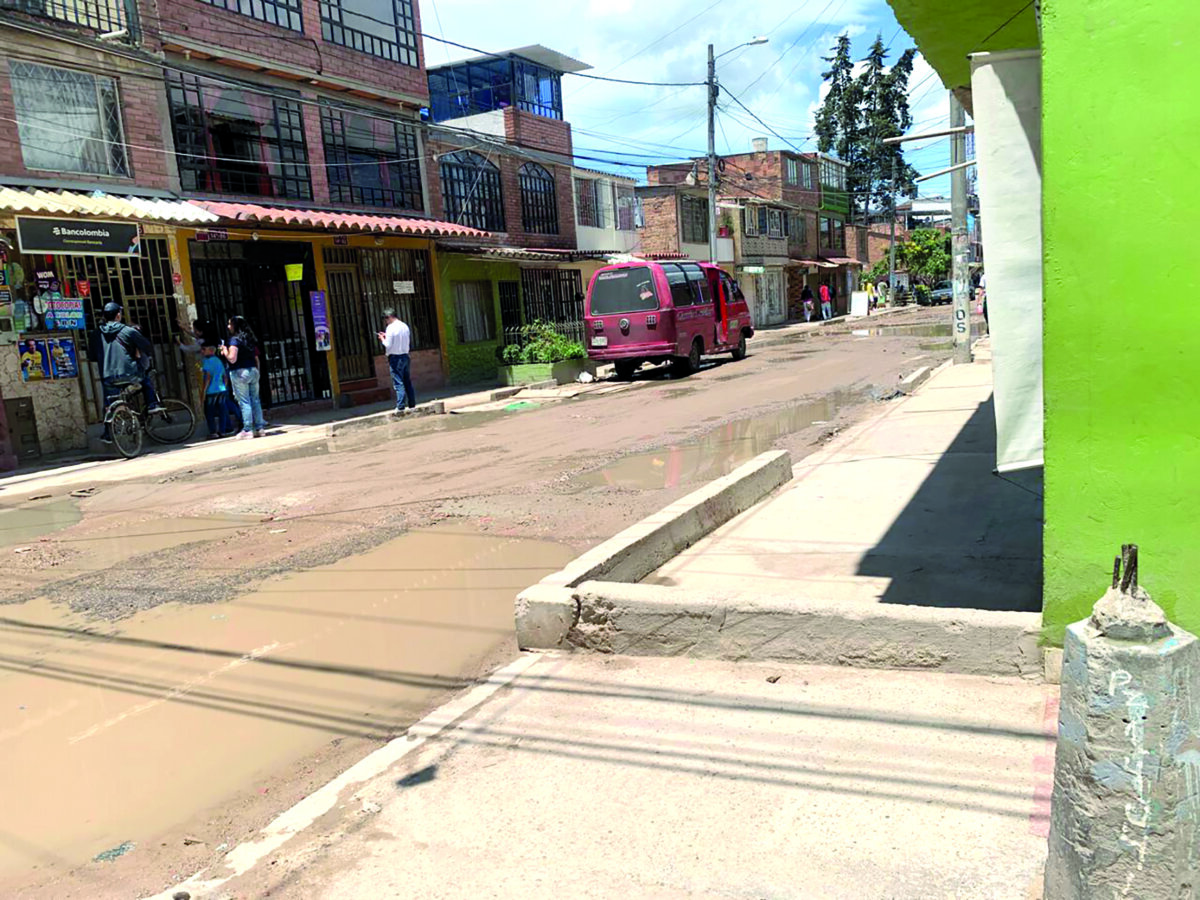 David, la víctima de ataque a puñal en Soacha Aunque el joven fue trasladado a un centro de salud, no se pudo hacer nada para mantenerlo con vida.
