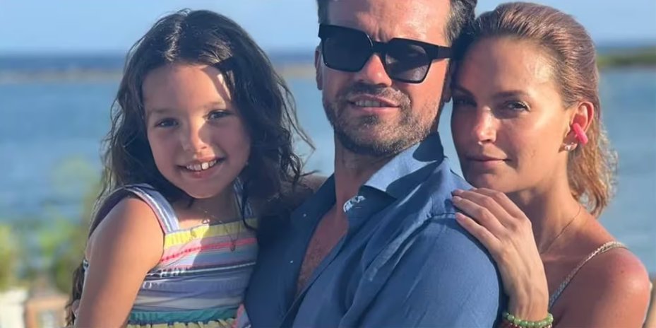 Falleció exnovio de la actriz Juliana Galvis: “Nos amamos profundamente” La actriz Juliana Galvis compartió en sus redes sociales la triste noticia del fallecimiento de su exnovio Joaquín Caicedo.