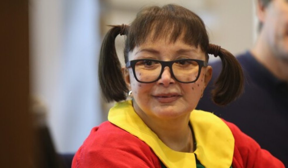 'La Chilindrina' recorrerá Colombia por última vez Ya se encuentra en el país María Antonieta de las Nieves, la actriz mexicana mundialmente conocida por su papel como ‘La Chilindrina’, quien llegó a Colombia para cumplir una ambiciosa gira de presentaciones con su obra de teatro ‘Los huevos de mi madre’.