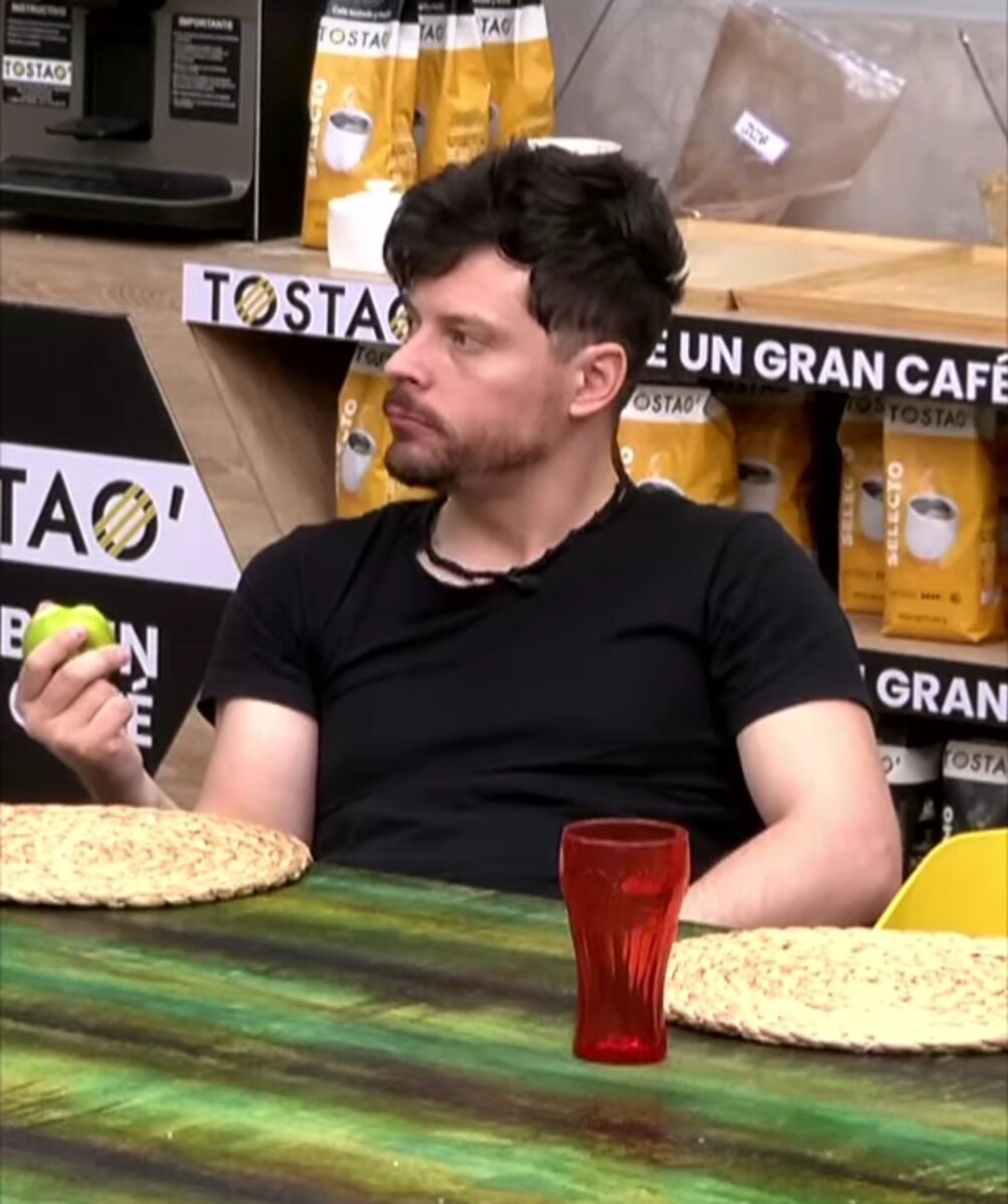 Mafe Walker reveló si sentía atracción por Julián Trujillo Este domingo, Mafe Walker salió de 'La casa de los Famosos' por decisión del público, hecho que afectó notablemente a Julián Trujillo. En diálogo con Q'HUBO, la exparticipante reveló si se sintió atraída por el actor.