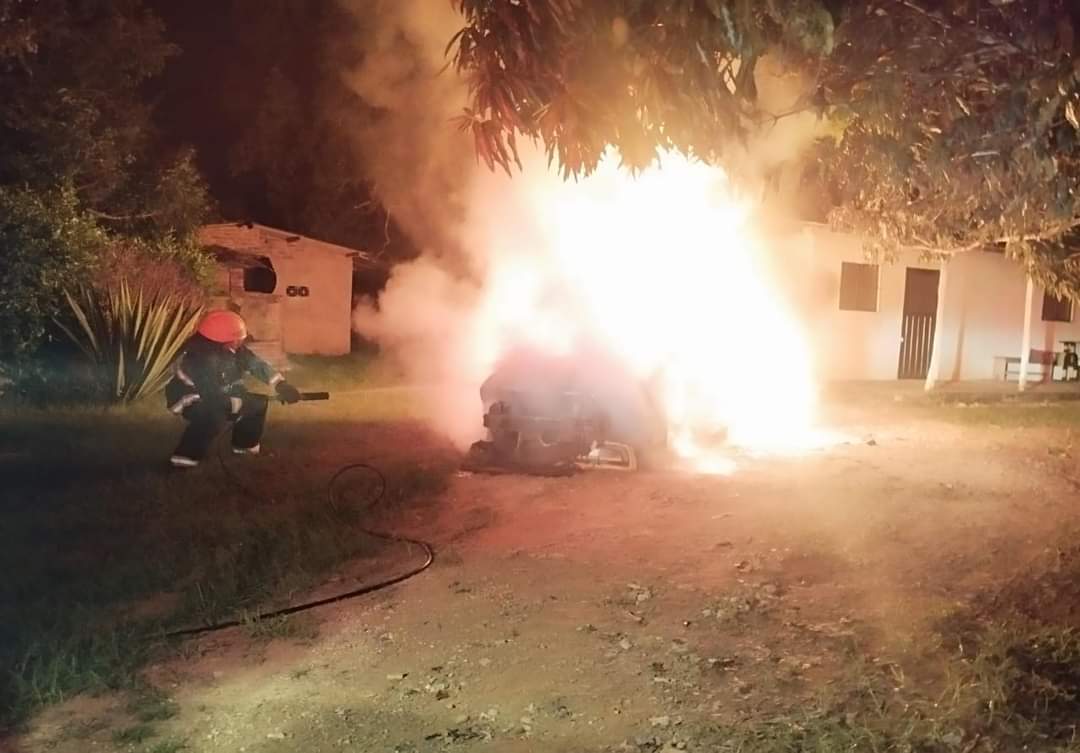 Revelan escabrosos detalles de hombre que mató a su mamá y se quitó la vida 1 Revelan escabrosos detalles de hombre que mató a su mamá y se quitó la vida Madre e hijo sostuvieron una acalorada discusión que terminó en tragedia. Aquí los detalles.