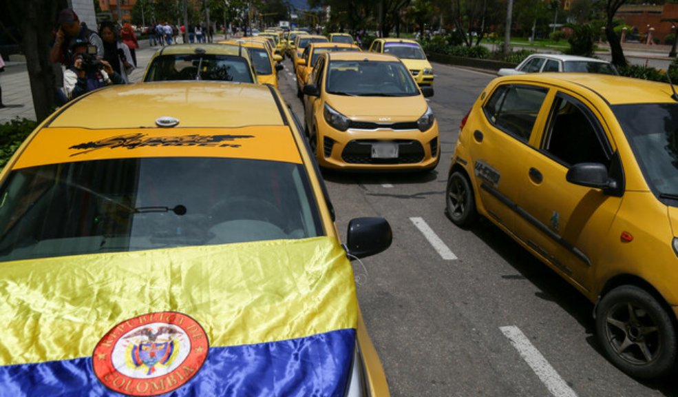 Taxistas amenazan con bloqueos diarios hasta el próximo 23 de julio 1 Taxistas amenazan con bloqueos diarios hasta el próximo 23 de julio El 23 de julio se tiene previsto un paro nacional.