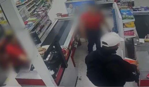 Cayeron pillos que robaron D1 en Soacha Uniformados de la seccional de Investigación Criminal e inteligencia adscritos a la Policía Metropolitana de Soacha, en una operación conjunta con la Fiscalía, lograron la captura por orden judicial de dos personas implicadas en delitos de hurto calificado y agravado.