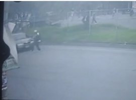 Mairo y su batalla por vivir tras un brutal accidente en Kennedy El joven de 23 años y su familia viven una pesadilla desde que ocurrió el accidente. Buscan al conductor del carro particular que lo arrolló para que se haga responsable del hecho. A Mairo le amputaron una pierna.
