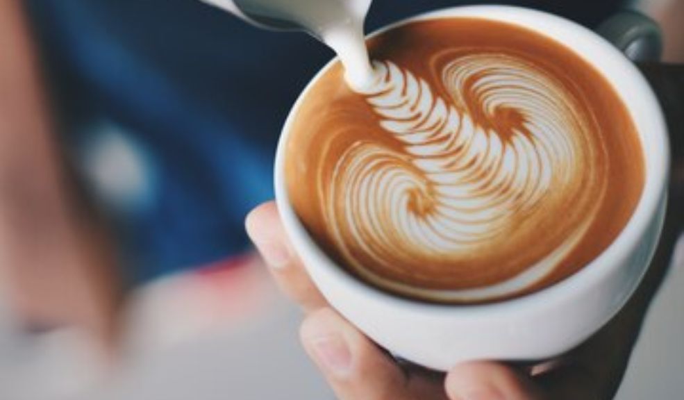 Celebre el Día Nacional del Café con recetas fáciles y baratas Para conmemorar el Día Nacional del Café le traemos dos recetas sencillas que puede preparar en casa.
