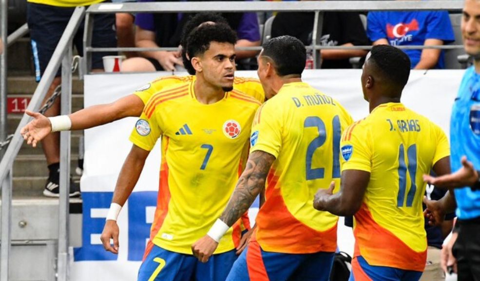 Colombia goleó a Costa Rica y se metió a los cuartos de final de la Copa América 3 Colombia goleó a Costa Rica y se metió a los cuartos de final de la Copa América La Selección Colombia una vez más le dio a su afición razones de sobra para ilusionarse por lograr cosas importantes en esta Copa América.