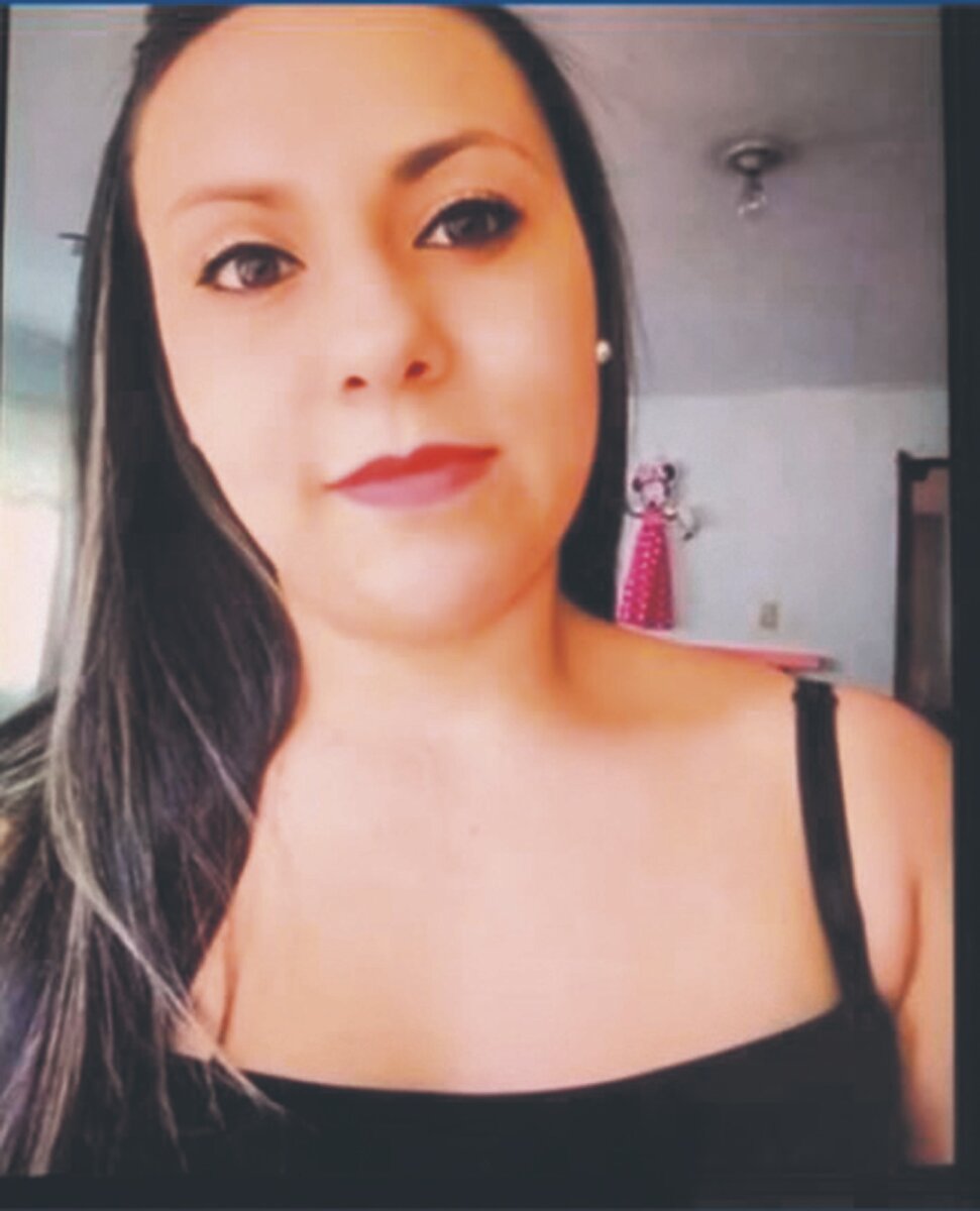 Condenado a 37 años de prisión por el feminicidio de su esposa A 37 años de cárcel fue condenado Michael Neiza, el hombre que asesinó su esposa de una puñalada mientras ella dormía.