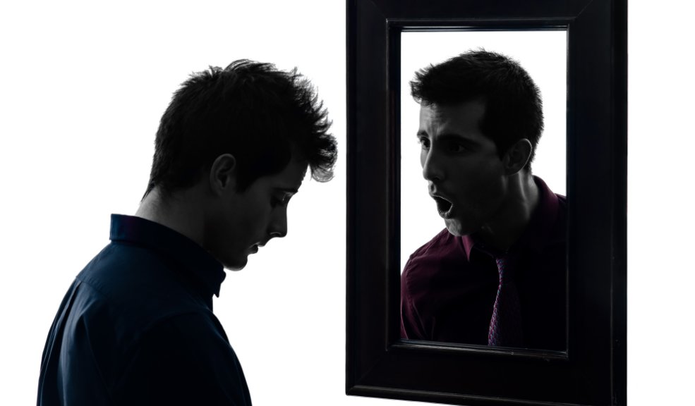 ¿Nos sentimos realmente como nos vemos? ¿Enfrenta usted sus penas, dolores breves reflexiones o tristezas bajo una aparente serenidad que oculta cualquier emoción negativa? ¿Qué tan ‘bueno’ o ‘malo’ es esa forma de asumir la adversidad?