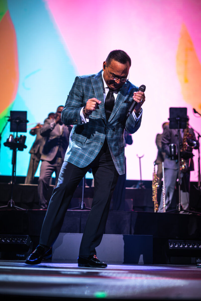 Gilberto Santa Rosa, El Caballero de la Salsa, Conquista Cali en un Show Histórico 1 Gilberto Santa Rosa, El Caballero de la Salsa, Conquista Cali en un Show Histórico El legendario Gilberto Santa Rosa prepara un tributo sin igual a la Capital Mundial de la Salsa con un espectáculo inédito que promete marcar un hito en su extensa carrera musical.