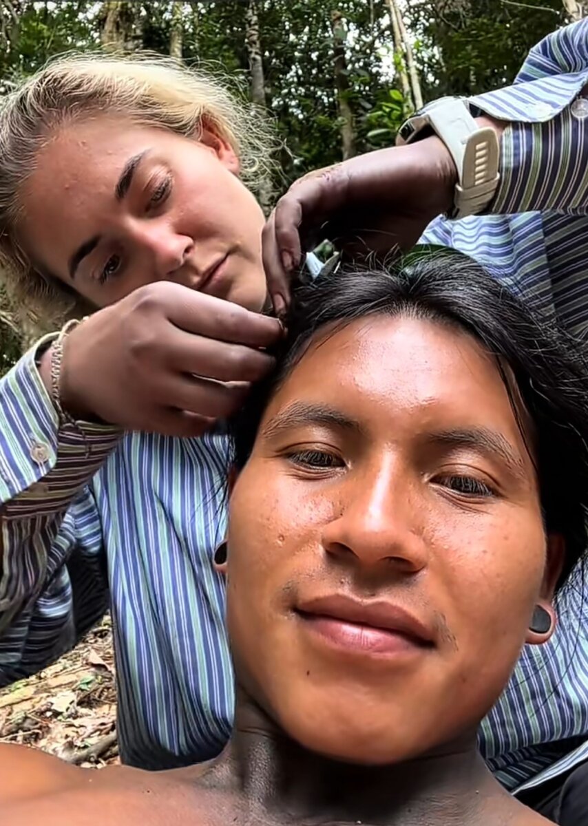 El verdadero Tarzán latino: una joven deja todo en Australia para conocer a su novio indígena La joven de 26 años contactó a su pareja, el Tarzán latino, a través de redes sociales.