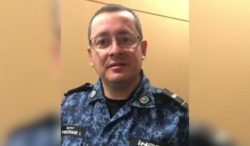 Este es el nuevo director de la cárcel Modelo de Bogotá La cárcel Modelo de Bogotá tiene formalmente un nuevo director, se trata del mayor Édgar Iván Pérez.