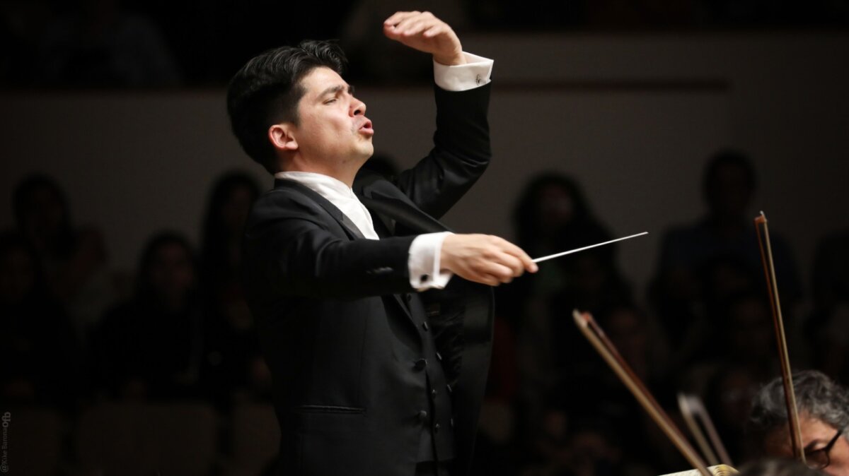 La Filarmónica de Bogotá le hará un homenaje a las músicas populares colombianas 1 La Filarmónica de Bogotá le hará un homenaje a las músicas populares colombianas Este viernes y sábado, en el auditorio León de Greiff, la orquesta Filarmónica de Bogotá presentará un repertorio inspirado en la música del Caribe, el tono nostálgico del Pacífico y la armonía de las manifestaciones andinas.
