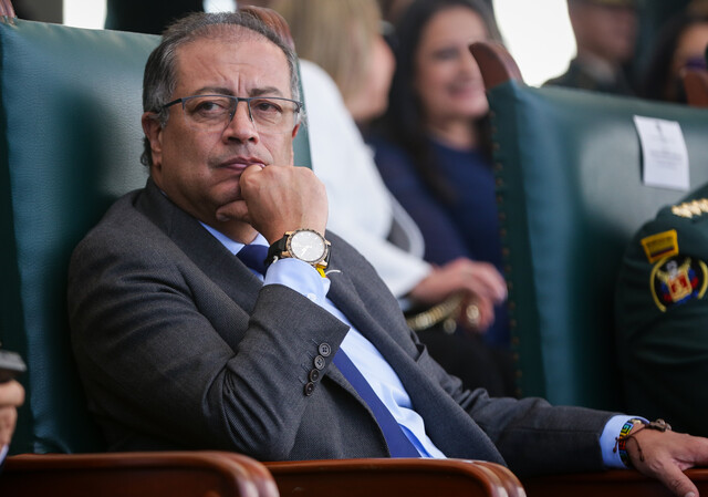 Gobierno suspende exportaciones de carbón a Israel Colombia cerrará sus exportaciones de carbón a Israel por decisión del presidente, Gustavo Petro, que argumentó que la determinación no tendrá reversa hasta tanto Tel Aviv no cese el "genocidio".