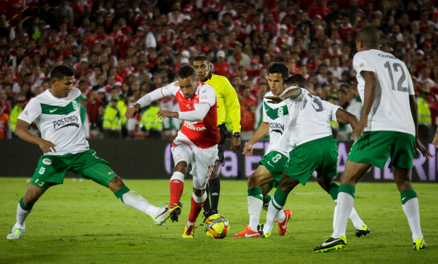 ¿Cómo le fue a Santa Fe en la vuelta de las finales de torneos cortos que jugó? Le contamos Q’HUBO hizo el recuento de las siete finales que afrontó el cuadro ‘Cardenal’ en torneos cortos de la Liga y cómo le fue en los partidos de vuelta.