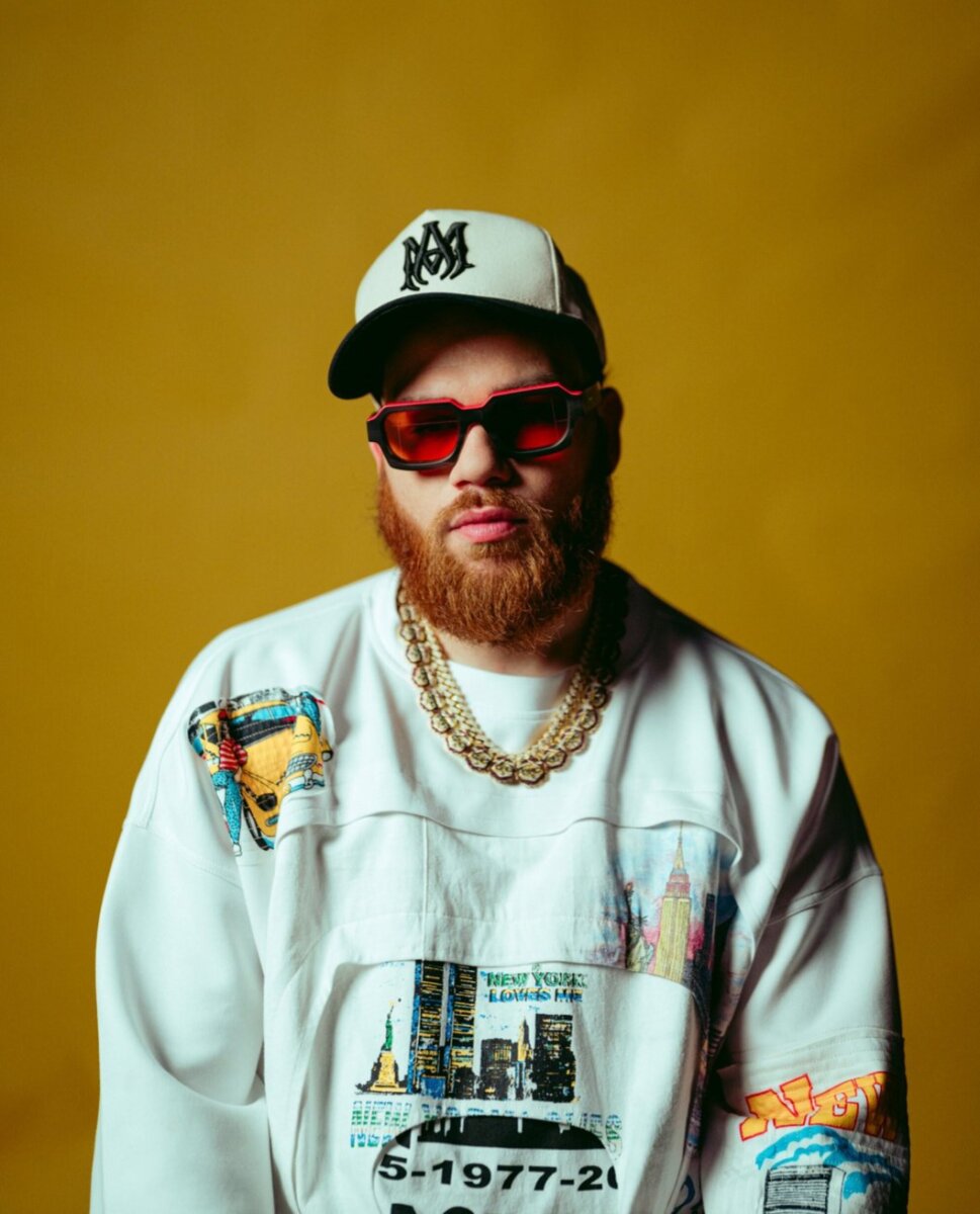 Miky Woodz se unió a Ryan Castro para presentar su nuevo disco en Colombia El artista puestorriqueño Miky Woodz presenta en Colombia su más reciente producción discográfica titulada 'Built different'. Le contamos detalles de este trabajo, en el que participa también el antioqueño Ryan Castro.