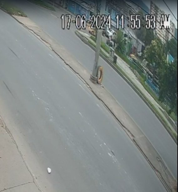 Misterioso crimen de comerciante en Antonio Nariño 1 Misterioso crimen de comerciante en Antonio Nariño Un hombre, identificado como Jhon Castiblanco, fue asesinado en horas de la mañana de este 17 de junio en Antonio Nariño. Al parecer, el sicario llegó en un Sitp al lugar en donde cometería el crimen.