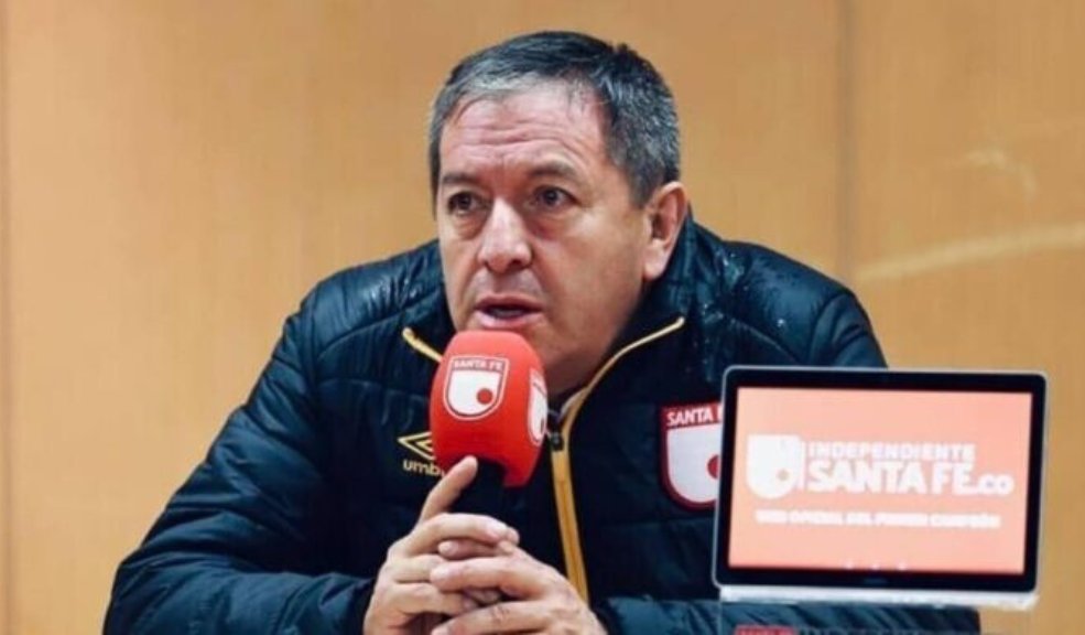 “Si hay afición visitante, pagarían la boleta más cara”: Eduardo Méndez, presidente de Santa Fe Eduardo Méndez, presidente de Independiente Santa Fe, recalcó que las directivas de la institución nunca se han opuesto al permitir hinchas visitantes en los compromisos; sin embargo, deben proteger el espectáculo, según él.