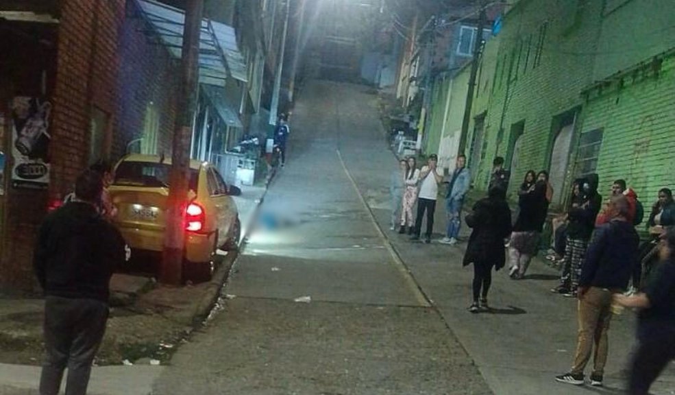 Taxista perdió la vida en insólito accidente en San Cristóbal Un taxista perdió la vida en un trágico accidente este domingo 9 de junio. Q'HUBO conoció los detalles el lamentable caso.