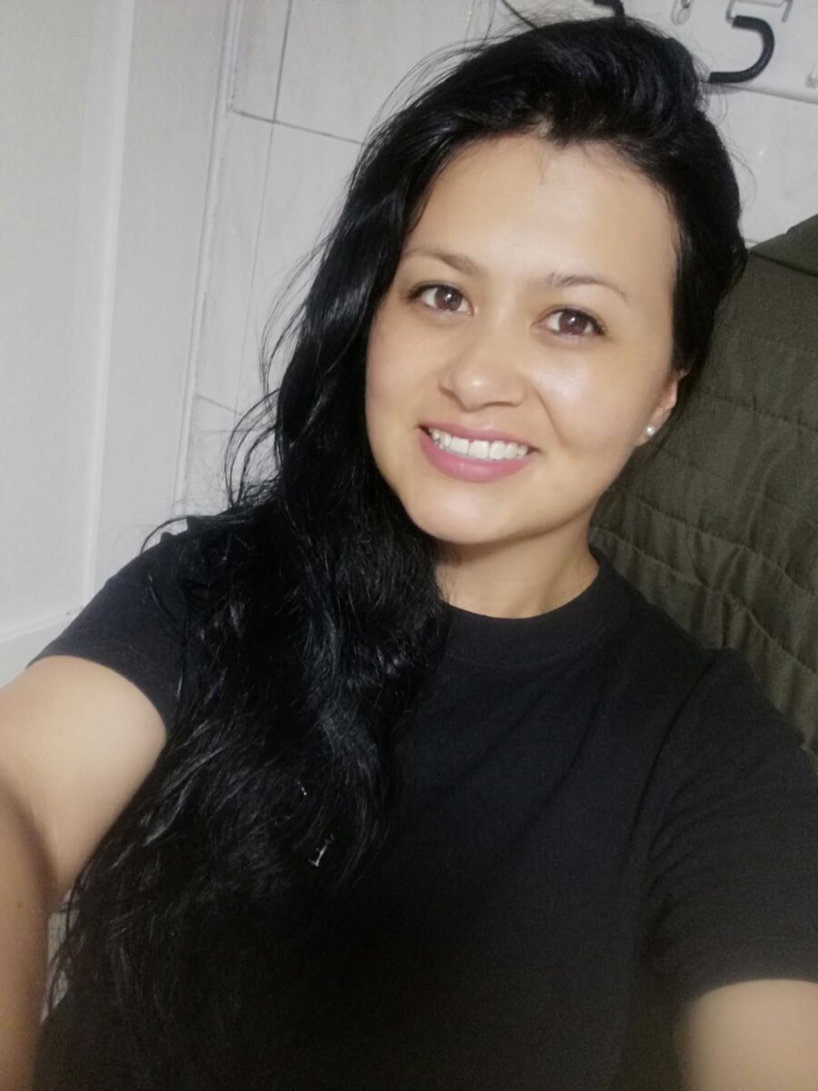 Tras intento de feminicidio, Lina María busca ayuda para su recuperación 1 Tras intento de feminicidio, Lina María busca ayuda para su recuperación Lina María Suárez, la joven madre que fue víctima de un intento de feminicidio el pasado mes de mayo, pide a las entidades competentes que no la abandonen, pues tras ataque que sufrió por parte de su expareja ella se encuentra postrada en una cama.
