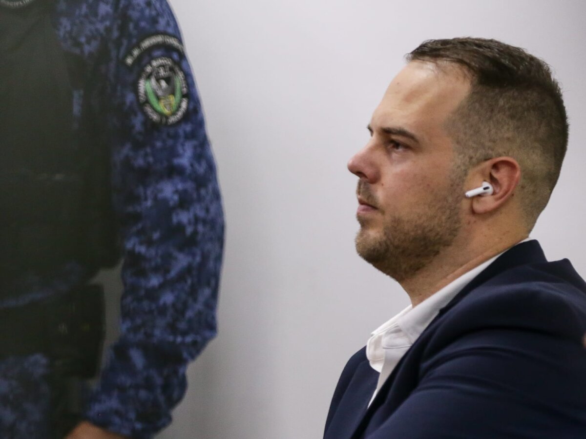 ¡Atención! Condenan por feminicidio agravado y ocultamiento de pruebas a John Poulos 1 ¡Atención! Condenan por feminicidio agravado y ocultamiento de pruebas a John Poulos John Poulos tendrá que pagar 42 años y 6 meses de prisión por el feminicidio de la DJ Valentina Trespalacios