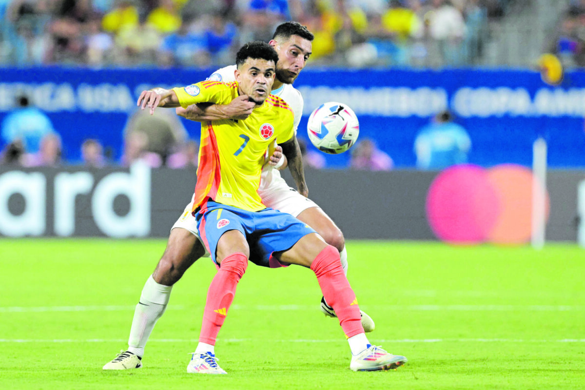 ¡Colombia hace historia! Le ganó a Uruguay y es finalista de la Copa América 2 ¡Colombia hace historia! Le ganó a Uruguay y es finalista de la Copa América La Selección Colombia se impuso en la semifinal sobre Uruguay (1-0) y avanzó a su tercera final en una Copa América. Se medirá contra Argentina por el título.