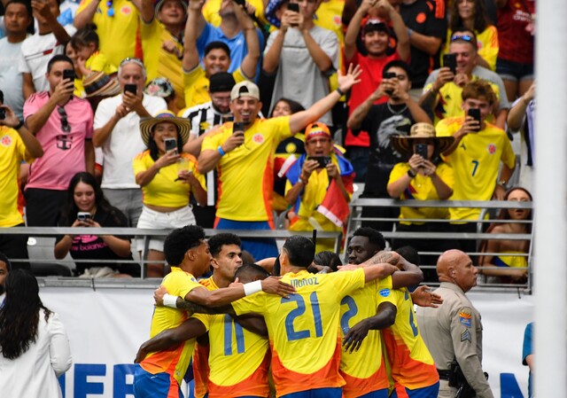 A Colombia le llegó la hora de hacer historia: hoy define su paso a la final de Copa América 2 A Colombia le llegó la hora de hacer historia: hoy define su paso a la final de Copa América La Selección Colombia disputará este miércoles la semifinal de la Copa América ante Uruguay, por el cupo para la gran final, en la que ya clasificó Argentina. Así llegan ambas selecciones.