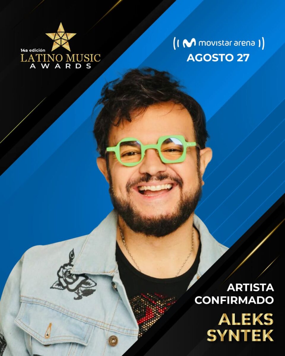 Aleks Syntek será homenajeado en los Latino Music Awards: el artista visitará la capital 1 Aleks Syntek será homenajeado en los Latino Music Awards: el artista visitará la capital El intérprete, compositor y productor mexicano, Aleks Syntek, recibirá un merecido reconocimiento por sus 30 años de exitosa trayectoria artística en los premios Latino.