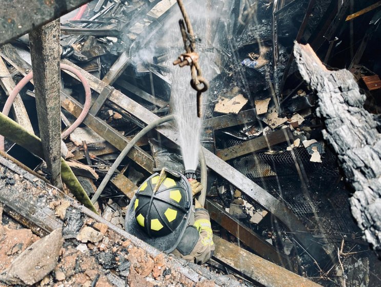 Así quedó el establecimiento de San Victorino tras voraz incendio 1 Así quedó el establecimiento de San Victorino tras voraz incendio Millonarias perdidas dejó el incendio en una bodega del popular sector.