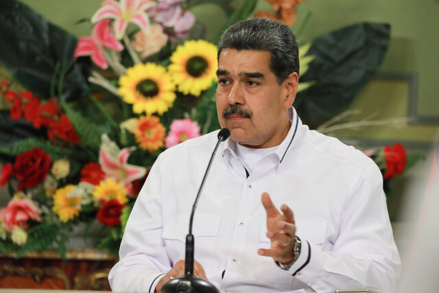 ¿Cómo afecta a Colombia la reelección de Nicolás Maduro? 1 ¿Cómo afecta a Colombia la reelección de Nicolás Maduro? Realizamos un panorama del antes y después de las elecciones en el país vecino y cómo la reelección de Nicolás Maduro afecta a Colombia.