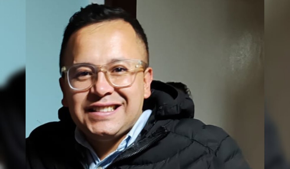 Detalles de la extraña muerte de Jeison en Estados Unidos 10 Detalles de la extraña muerte de Jeison en Estados Unidos Los familiares de Jeison Javier Rojas (36 años) se encuentran sumidos en una profunda tristeza luego de haber recibido la lamentable noticia de que su viaje a los Estados Unidos en busca de oportunidades terminó con su muerte.