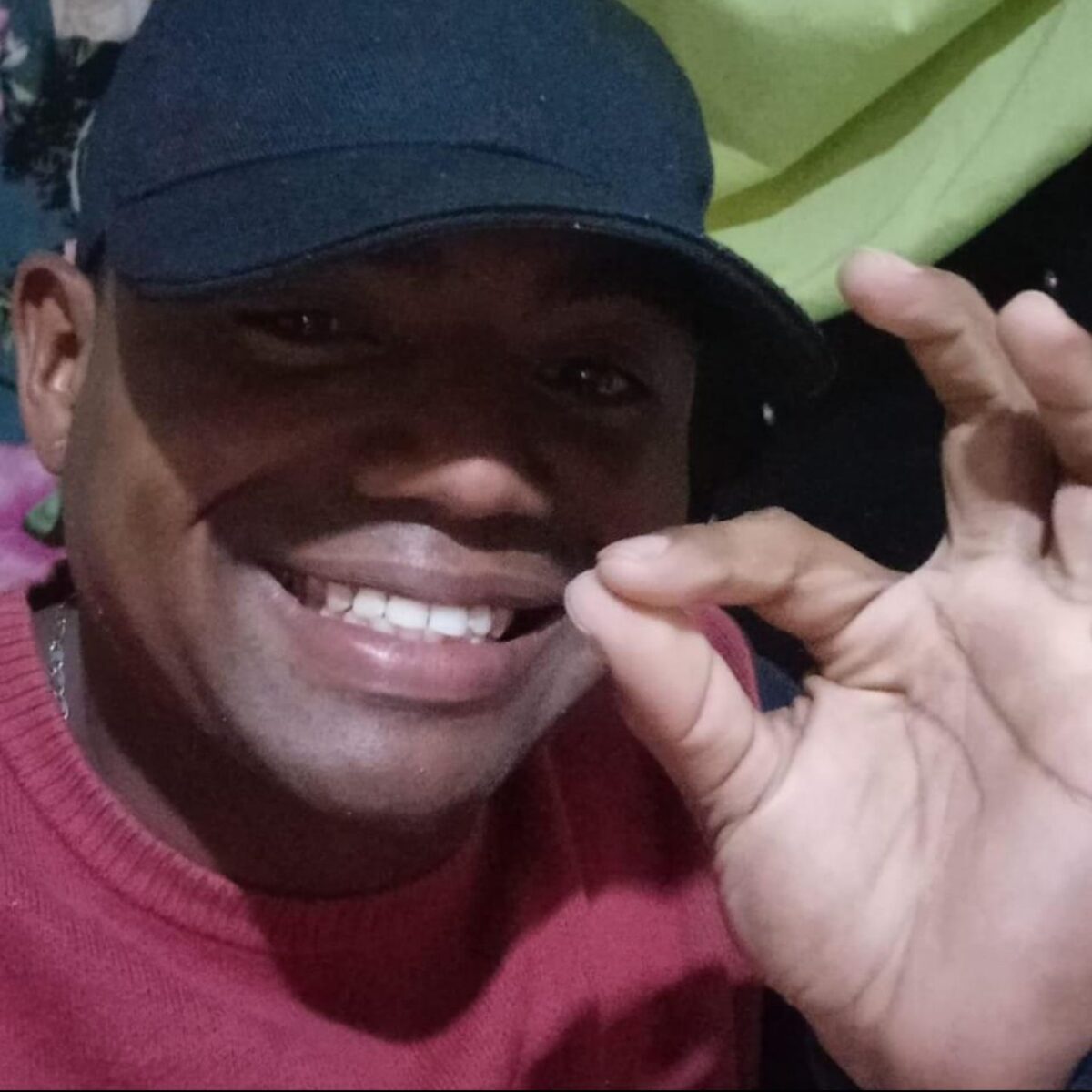 Él era Andrés, la víctima de ataque a bala en Soacha 1 Él era Andrés, la víctima de ataque a bala en Soacha Andrés Felipe Téran Noguera, de 28 años, fue asesinado en Los Olivos, tercer sector, en el municipio de Soacha. Las autoridades investigan