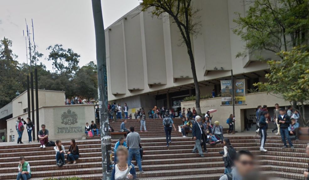 Evidencian acoso laboral en el gremio médico Hay consternación entre la comunidad médica luego de conocerse la muerte de Catalina Gutiérrez Zuluaga, médica residente de cirugía en la Pontificia Universidad Javeriana de Bogotá, quien se quitó la vida el pasado 17 de julio, al parecer, por los continuos hostigamientos que recibió por parte de sus superiores.