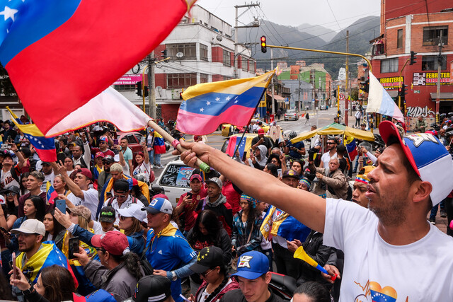 Protestas en Venezuela ya dejan más de 1.000 detenidos: denuncian arresto de testigos electorales 1 Protestas en Venezuela ya dejan más de 1.000 detenidos: denuncian arresto de testigos electorales Se está denunciando que el gobierno de Nicolás Maduro viene persiguiendo y deteniendo a testigos electorales de la oposición en todo el país. Se registran múltiples arrestos.