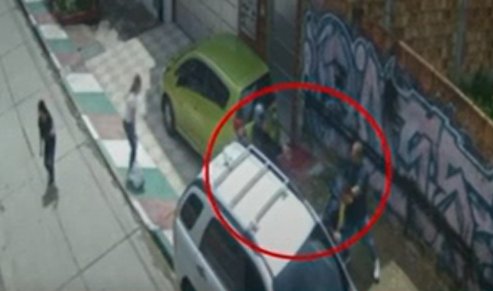 Revelan video de la persecución en la que patrullero Heiner Loaiza pierde la vida 2 Revelan video de la persecución en la que patrullero Heiner Loaiza pierde la vida En la grabación quedó registrado el momento del robo y luego la persecución en la que lamentablemente el patrullero recibe una herida mortal.