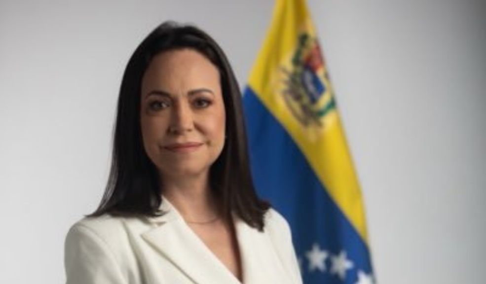 María Corina Machado denunció que le cortaron los frenos del vehículo en el que se desplazaba La opositora venezolana María Corina Machado denunció este jueves que los vehículos en los que se desplaza rumbo a Caracas fueron saboteados después de que a uno de ellos se le vaciara el aceite del motor y a otro se le cortaran los cables de frenos.