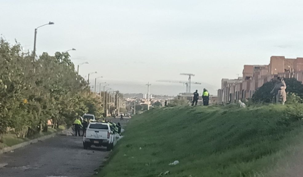 Lo que se sabe sobre hallazgo de cuerpos desmembrados en San Mateo 1 Lo que se sabe sobre hallazgo de cuerpos desmembrados en San Mateo Un macabro hallazgo se registró a tempranas horas de la mañana de este miércoles en vía pública del municipio de Soacha. En bolsas y lona un ciudadano se percató que se encontraban dos cuerpos desmembrados.