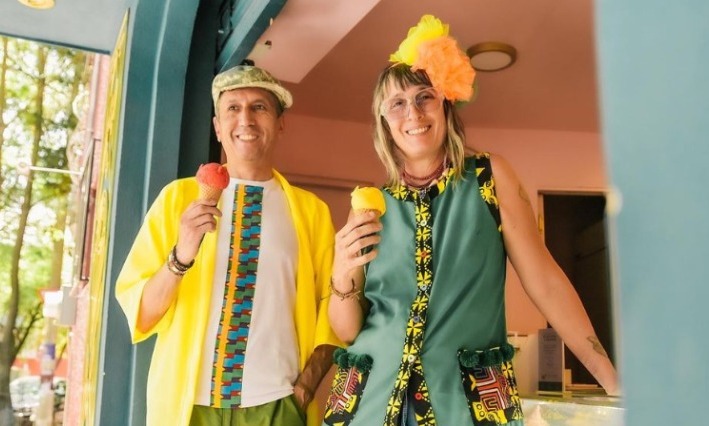 Aterciopelados dará concierto gratis en Bogotá 1 Aterciopelados dará concierto gratis en Bogotá El próximo sábado 24 de agosto de 2024, el Centro Comercial Portal de la 80 'Mi Casa' celebrará su aniversario número 20 con un concierto gratuito que contará con la participación de la icónica banda de rock colombiano, Aterciopelados.