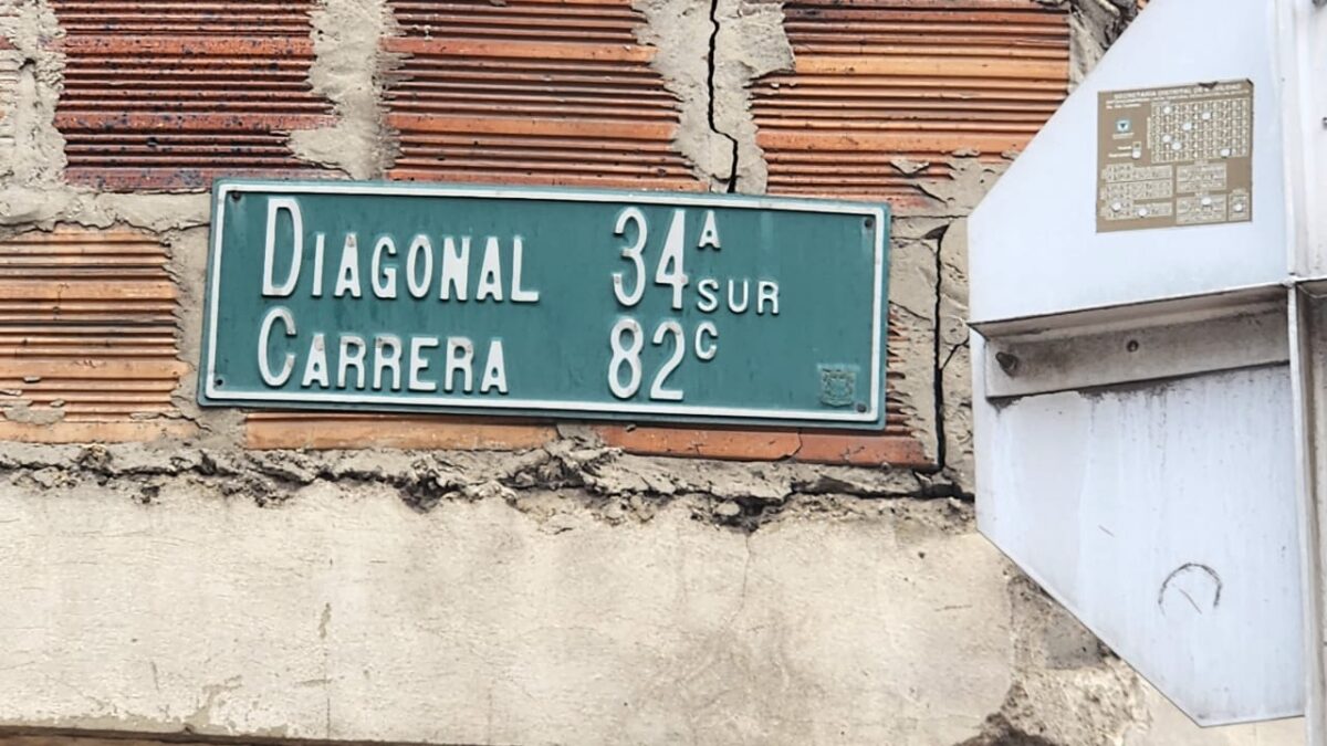 Cristian Daniel murió en medio de una riña en Kennedy 1 Cristian Daniel murió en medio de una riña en Kennedy Cristian Daniel Montejo, un joven que rondaba los 23 años de edad, falleció el pasado miércoles luego de recibir varios impactos de bala en medio de una riña en el barrio María Paz.