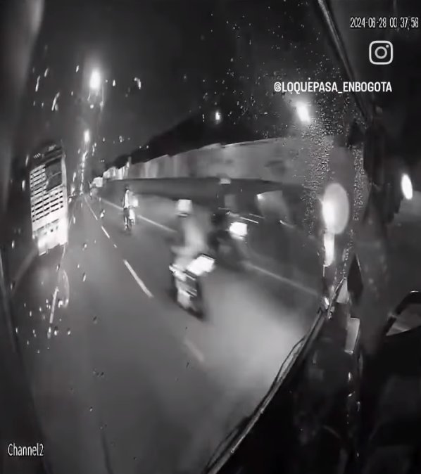 Imputan a motociclistas que causaron la muerte de dos mujeres cerca a Bogotá 1 Imputan a motociclistas que causaron la muerte de dos mujeres cerca a Bogotá Leonardo Marín Rubiano, Diego Andrés Cuellar Durán y James Esteban Satoba, fueron imputados este martes por ser los presuntos responsables de atropellar y asesinar a Laura Daniela Gómez y Karen Martínez en la vía Sibaté - Soacha.