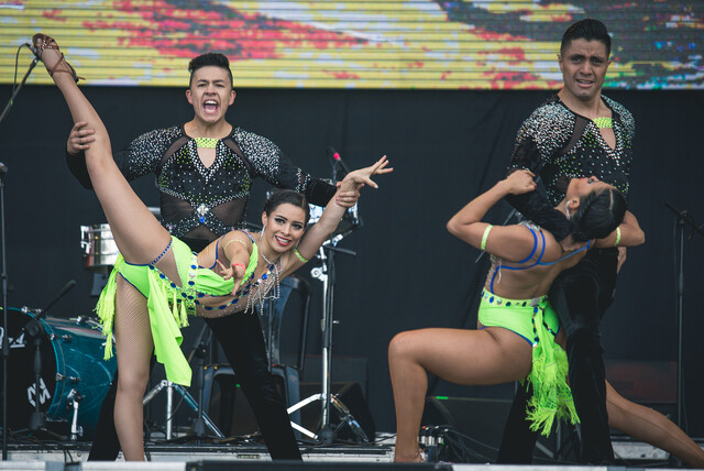 Estos son los artistas confirmados al Salsa al Parque 2024 1 Estos son los artistas confirmados al Salsa al Parque 2024 El icónico festival Salsa al Parque celebra su 25ª edición el próximo 5 y 6 de octubre en el Parque Metropolitano Simón Bolívar, y ha revelado una emocionante alineación de artistas que prometen llenar de ritmo y sabor la ciudad.