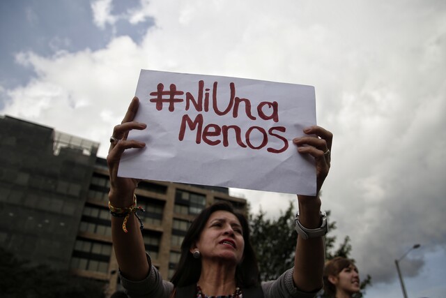 Defensoría denunció que se han registrado 630 feminicidios desde mayo de 2023 1 Defensoría denunció que se han registrado 630 feminicidios desde mayo de 2023 La Defensoría del Pueblo detalló el grave panorama al que se enfrentan las mujeres ante la discriminación y violencia de género.