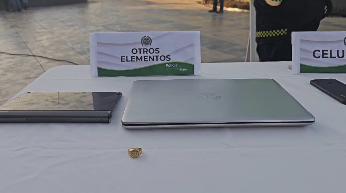 Desarticulan a 'Las Zetas', banda que usaba drogas para hacer paseos millonarios en Bogotá 1 Desarticulan a 'Las Zetas', banda que usaba drogas para hacer paseos millonarios en Bogotá De acuerdo con las autoridades, esta peligrosa banda criminal usaba drogas psiquiátricas para hurtar a ciudadanos en el norte de Bogotá.