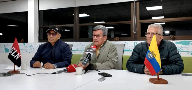 ELN afirma que el presidente Petro incumplió acuerdos en los diálogos de paz 1 ELN afirma que el presidente Petro incumplió acuerdos en los diálogos de paz El comandante del ELN, Antonio García, criticó al presidente, Gustavo Petro, por lo que considera un incumplimiento de los acuerdos que habían permitido avanzar en el proceso de paz entre ambas partes.