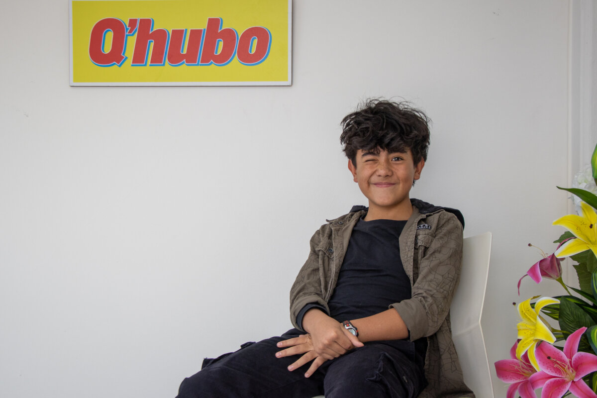 Juan José, el pequeño actor colombiano que ya hace cine internacional El pequeño Juan José Garnica, con tan solo 12 años de edad, se ha convertido en todo un actor profesional, pues ya ha hecho parte de grandes producciones cinematográficas, dejando en alto el nombre de Colombia y demostrando su talento.