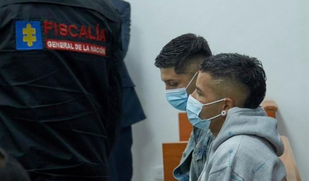 Motociclistas que atropellaron a dos mujeres en Sibaté irán a juicio 8 Motociclistas que atropellaron a dos mujeres en Sibaté irán a juicio Los tres motociclistas que causaron la muerte de 2 jóvenes son investigados por el delito de homicidio doloso, el cual, a pesar de las pruebas, no aceptaron.