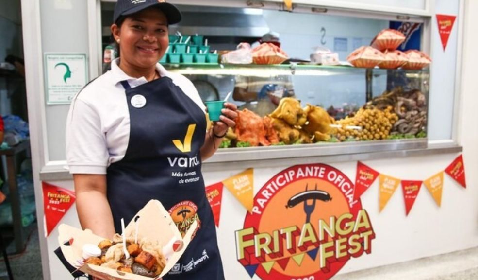 El Festival de la Fritanga llega a Bogotá Este festival celebra la riqueza culinaria de la fritanga, un plato típico colombiano compuesto por deliciosos ingredientes como papa criolla, morcilla, longaniza, chorizo, arepa y diversas carnes.
