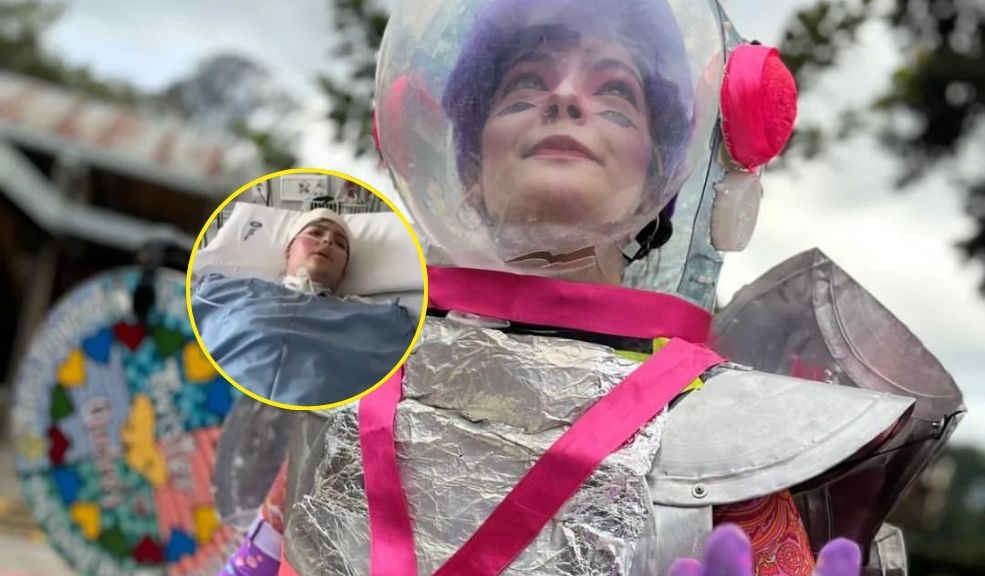 Por primera vez Laura Villamil apareció en cámaras, "son días muy largos" Hace poco más de un mes, la joven artista Laura Daniela Villamil sufrió un grave accidente mientras realizaba un espectáculo en el reconocido restaurante Andrés Carne de Res Chía. El incidente dejó a la bailarina con quemaduras en el 80% de su cuerpo, y tras semanas de lucha, Villamil apenas despertó hace algunos días.